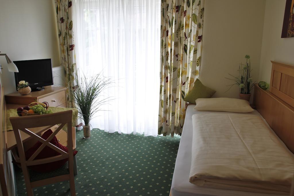 Apart-Hotel Pension Rossmayer 바트푸징 객실 사진